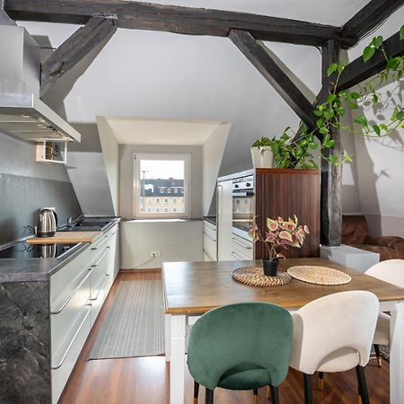 Stylische Privatzimmer An Der Mosel Koblenz  Exterior foto